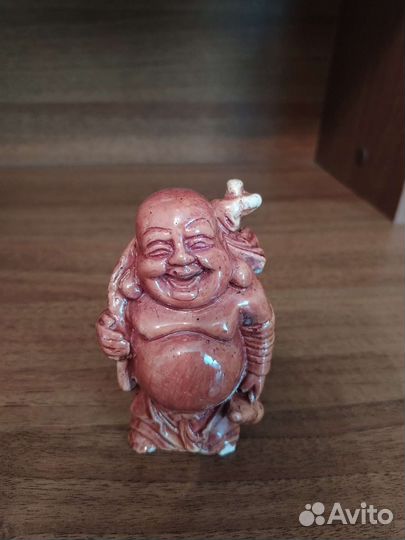 Статуэтка будды