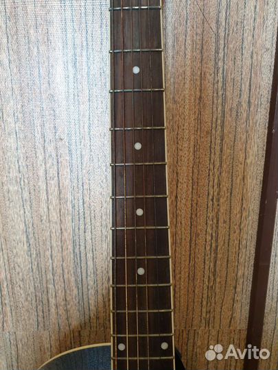 Электроакустическая гитара Ibanez AEG10E