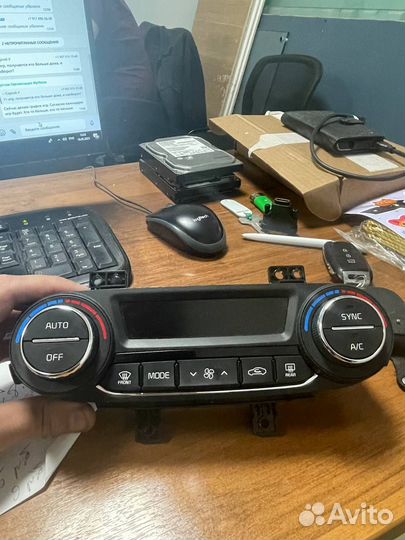 Блок управления климат-контролем Kia Cerato 3