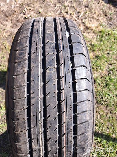 Dunlop SP Sport 2050M 20.5/60 R16
