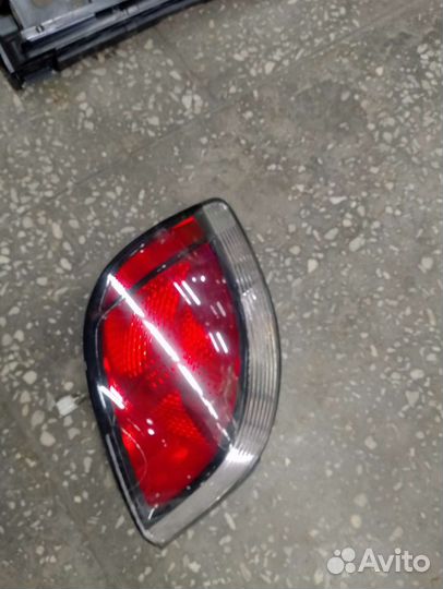 Фонарь задний правый Kia Rio 2