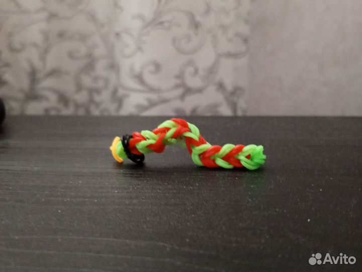 Новогодния червячок