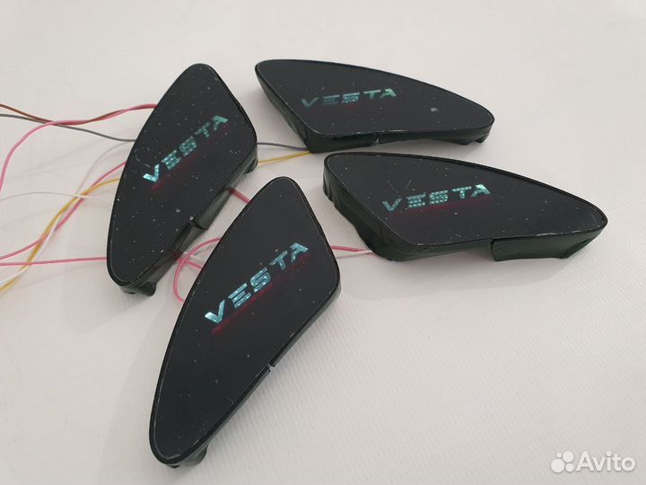 Накладки в ручки дверей с подсветкой Веста