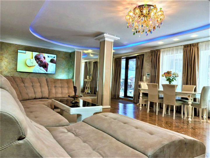 Дом 245 м² на участке 25 сот.