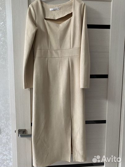 Платье женское