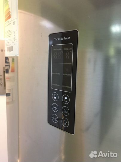 Холодильник бу Lg no frost 200 см