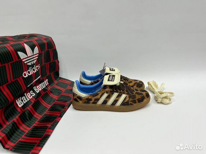 Кроссовки Adidas (37-41 размеры)