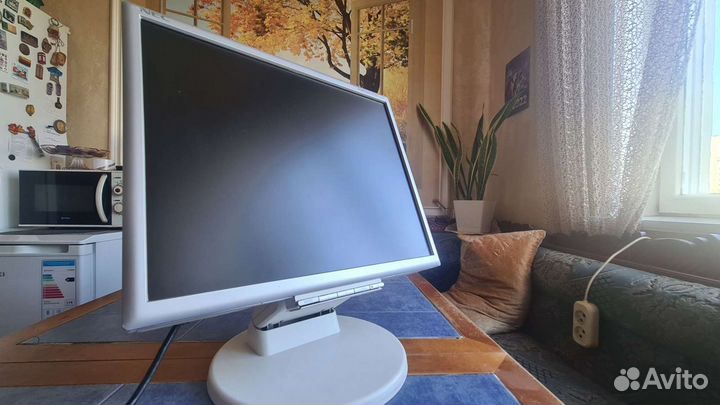 Монитор NEC MultiSync lcd175vxm