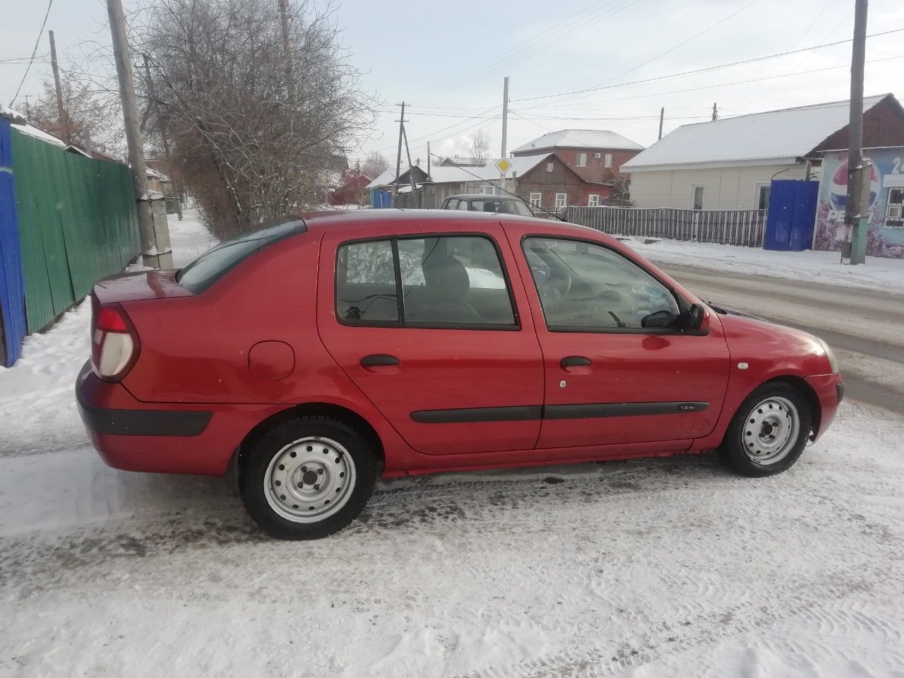 Renault Symbol: фото владельца