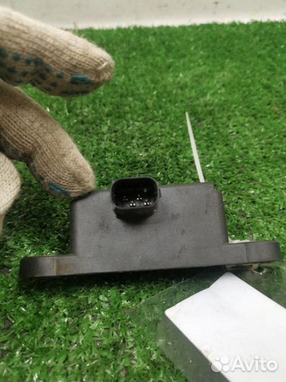 Датчик ускорения Chevrolet Captiva C 140 2.2