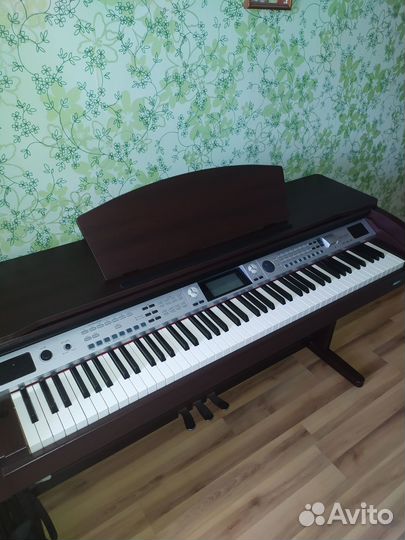 Цифровое пианино
