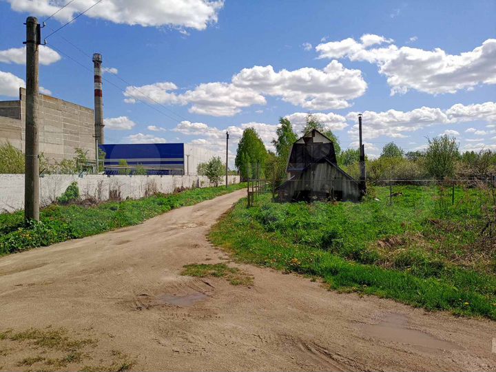 Дача 20 м² на участке 5 сот.