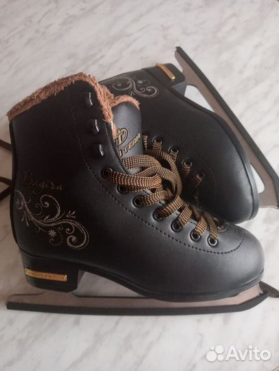 Коньки детские