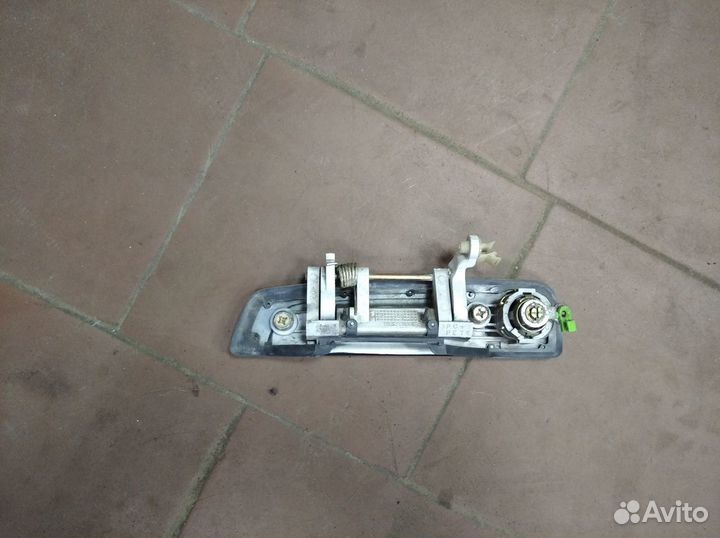 Ручка открывания двери наружная правая Galant EA