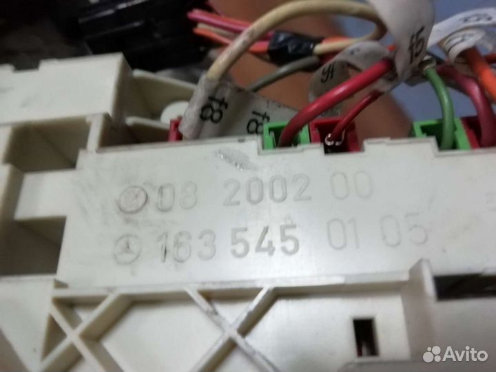 Блок предохранителей на Mercedes ML w 163