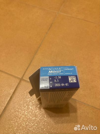 Линзы контактные acuvue moist 1-Day -2.5