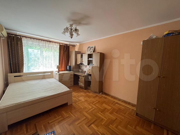 5-к. квартира, 120 м², 3/10 эт.