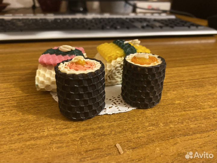 Восковые свечи суши