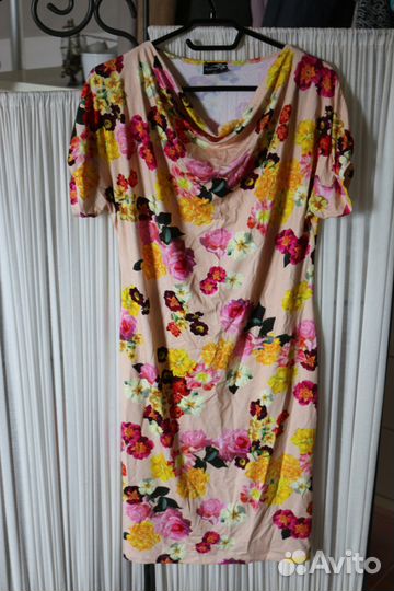 Платье трикотаж яркое с цветами
