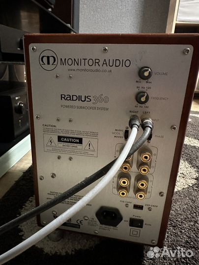 Активный сабвуфер Monitor audio radius 360