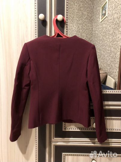 Пиджак школьный для девочки бордовый