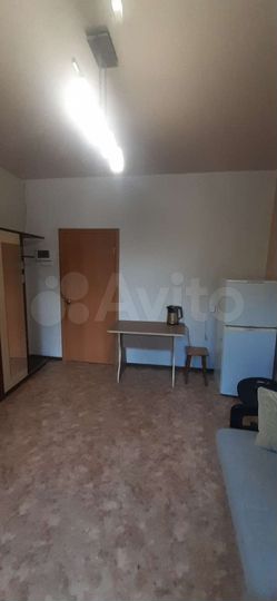 Комната 14,4 м² в 3-к., 2/4 эт.