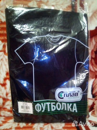 Свитеры, футболка, майка, полотенца