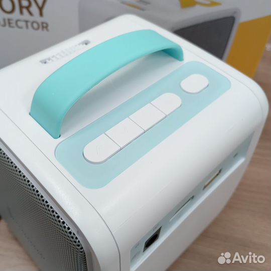 Детский мини проектор Q2