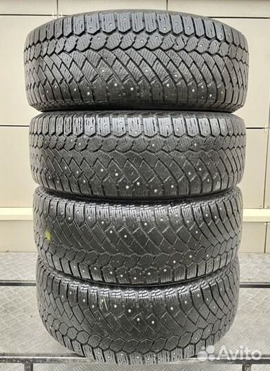 Continental ContiIceContact 4x4 215/65 R16