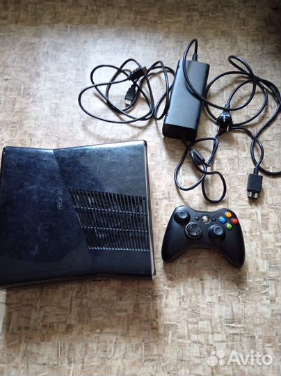 Xbox 360 slim прошитый