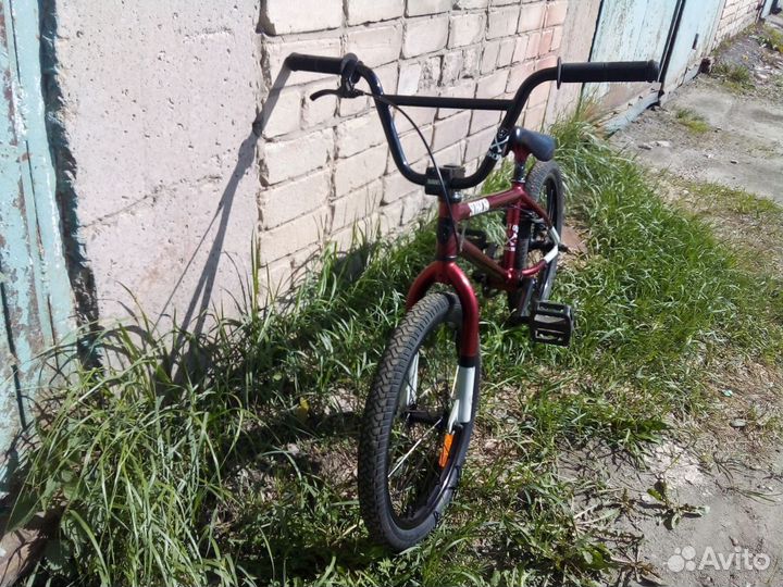 Subrosa altus
