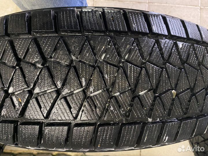 Зимние колеса Bridgestone Blizzak 225/60 R17 99