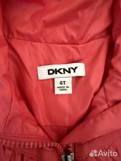 Ветровка dkny 4 года