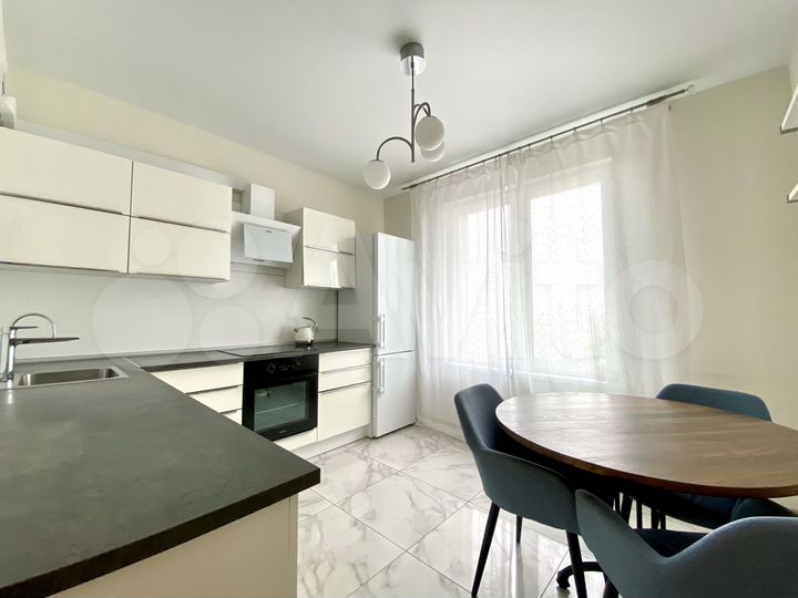 2-к. квартира, 61 м², 18/25 эт.