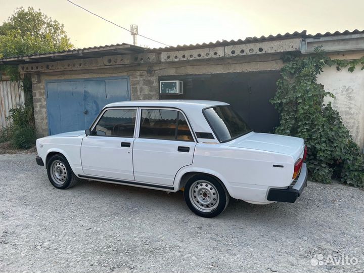 ВАЗ 2105 1.5 МТ, 2003, 250 000 км