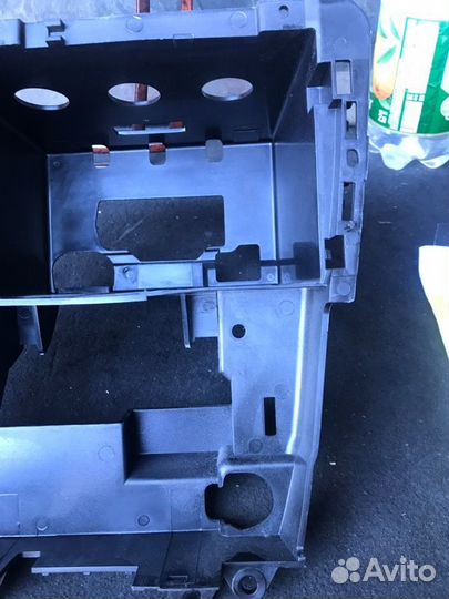 Кронштейн Volvo S60