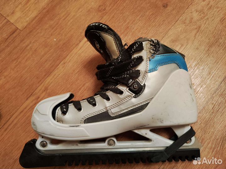 Коньки вратаря CCM Vector 6.0