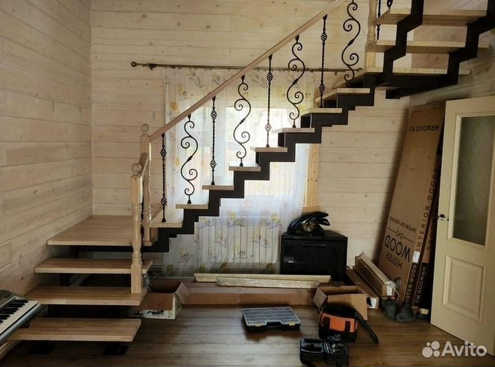 Лестница на металлокаркасе / изготовление лестниц