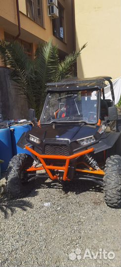 Polaris rzr 1000 xp high lifter
