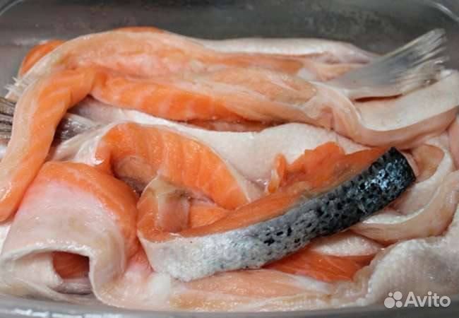 Лосось (свежие, замороженные брюшки)