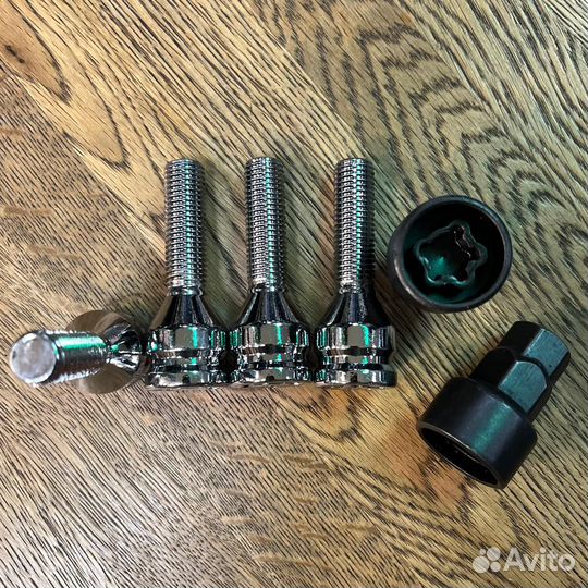 Секретки болты BMW 14x1,5 длина резьбы 45мм