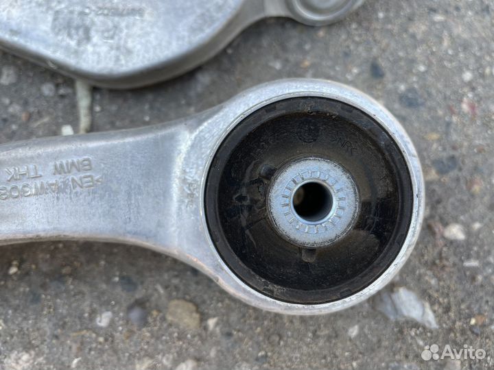 Передние рычаги левый и правый на BMW G20