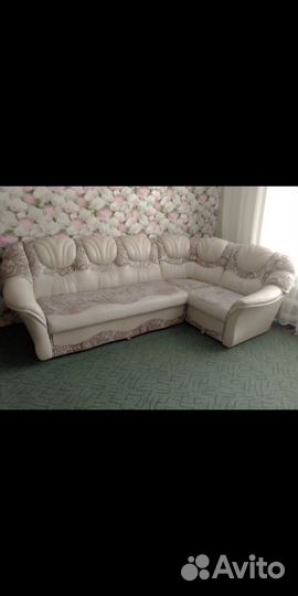 Кожаный угловой диван бу