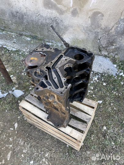 Блок саната 2.0 131л головка 2.0 131л