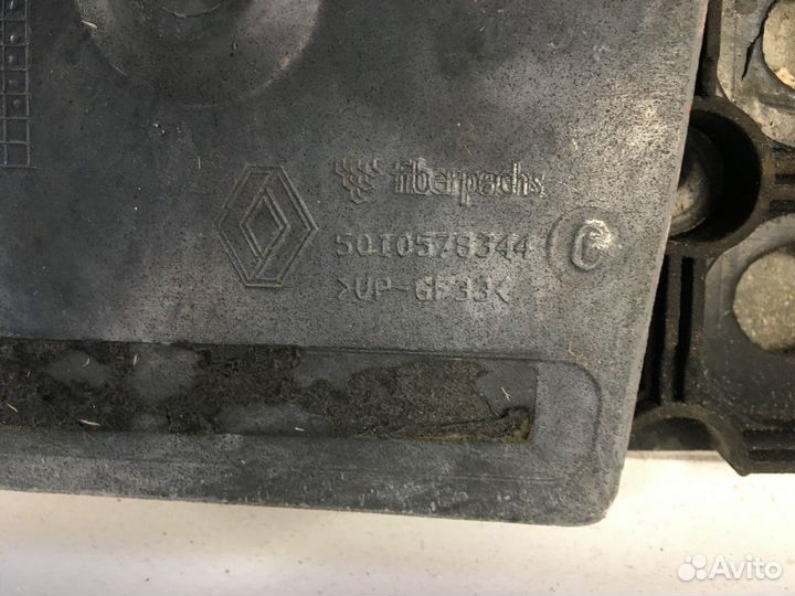 5010578344 Подножка в бампер Renault Premium