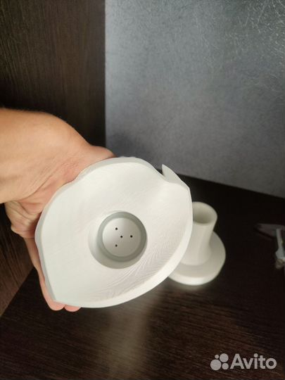 Цветочный горшок: бюст Давида