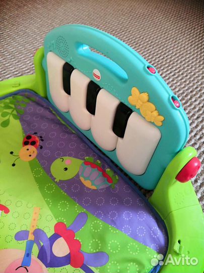 Развивающий коврик с Пианино от Fisher-Price