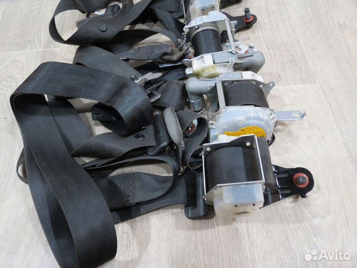 Ремень безопасности Hyundai Solaris