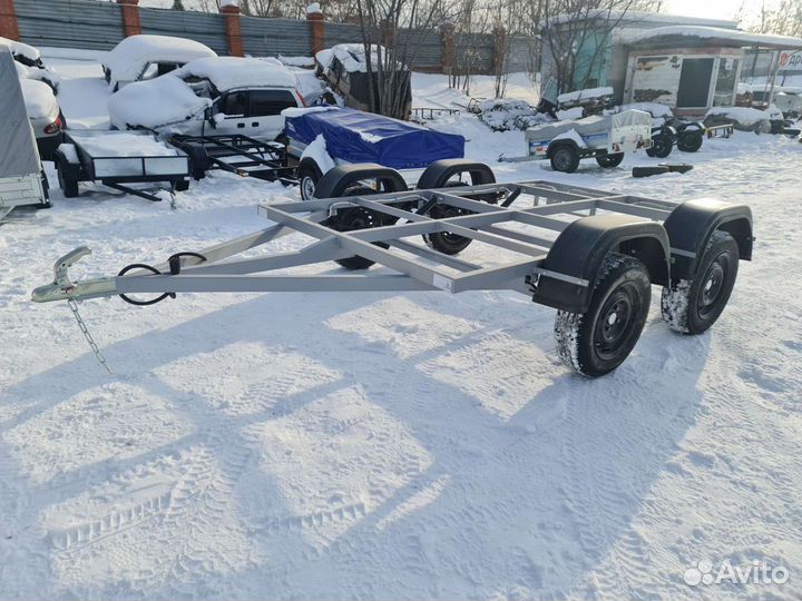 Прицеп на легковой автомобиль в наличии2,5*1,5*0,3