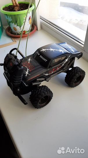 Радиоуправляемая машина